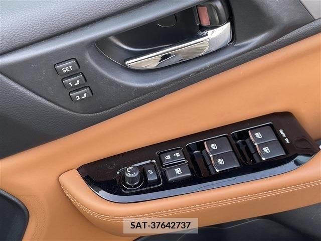 Subaru LEGACY B4 2017-01 213341-15