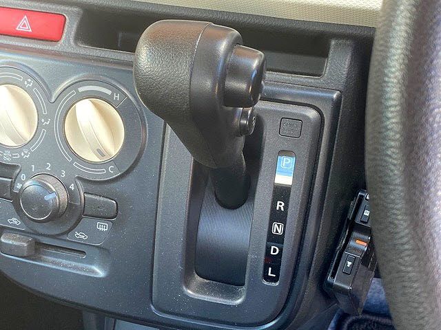 Mazda CAROL 2018-05 7751-19