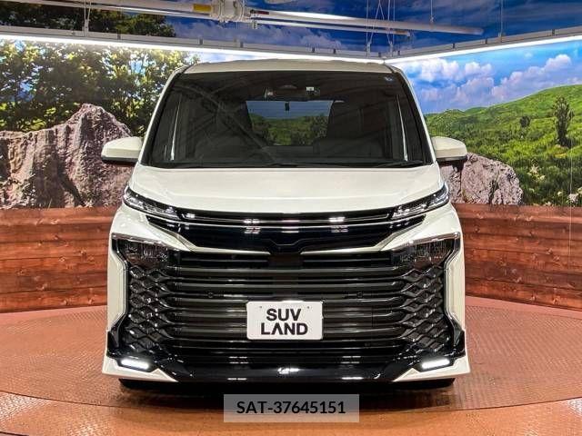 Toyota VOXY 2022-02 313559-14