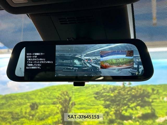 Toyota VOXY 2022-02 313559-5
