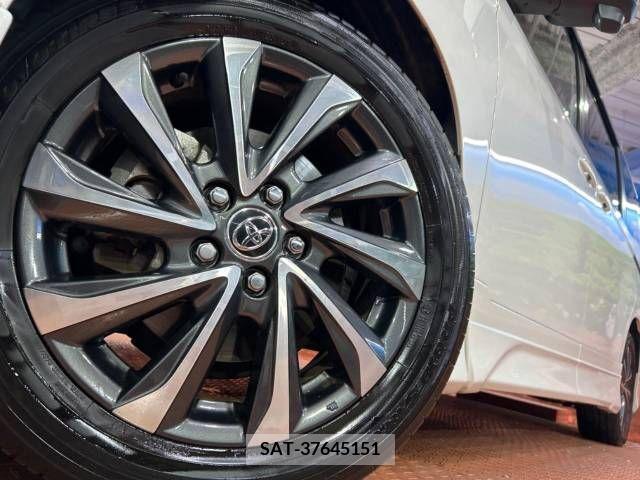 Toyota VOXY 2022-02 313559-13