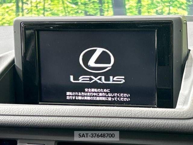 Lexus CT 2015-07 322698-2