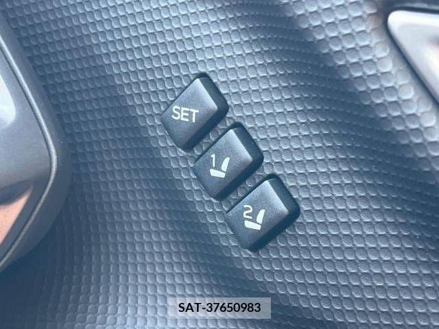 Subaru FORESTER 2019-08 270366-5