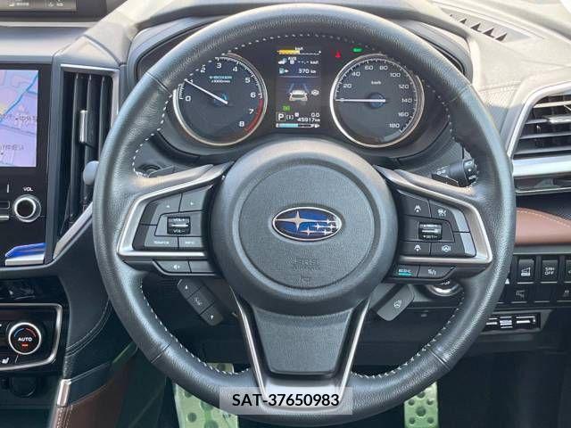 Subaru FORESTER 2019-08 270366-11