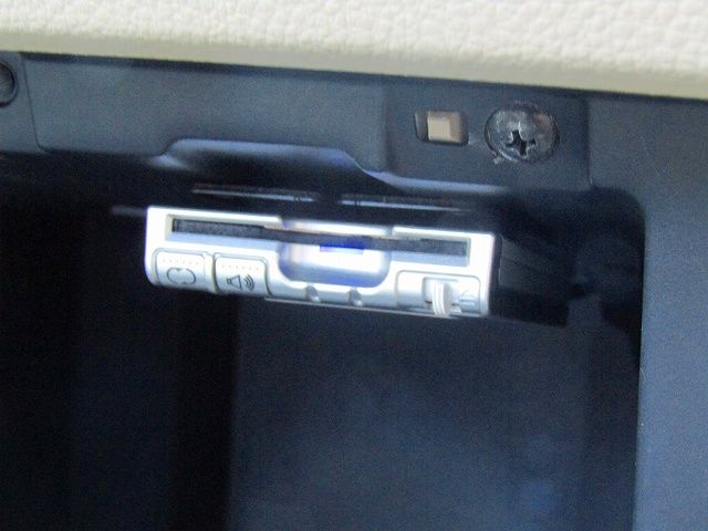 Nissan TIIDA 2010-10 180790-22