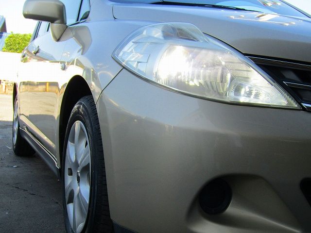Nissan TIIDA 2010-10 180790-25
