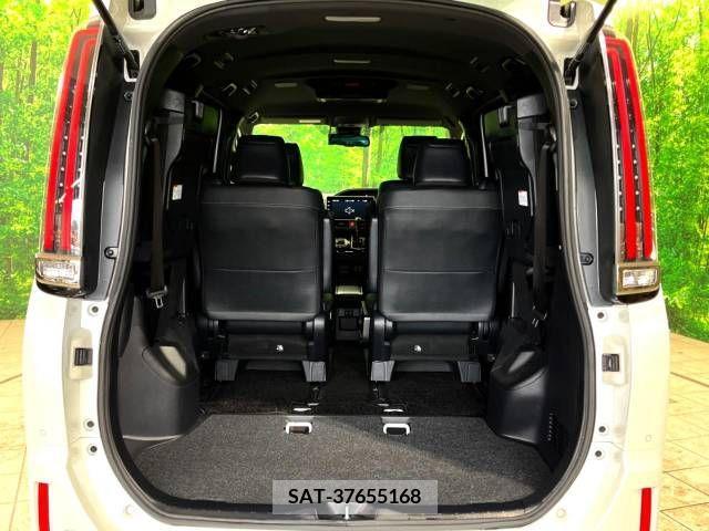 Toyota ESQUIRE 2019-03 214366-11