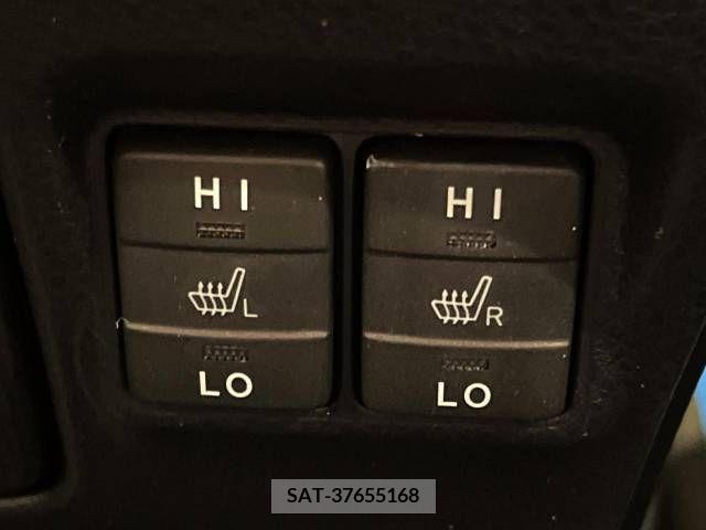 Toyota ESQUIRE 2019-03 214366-7