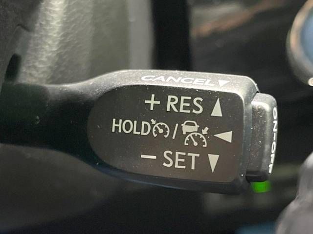 Toyota PRIUS 2019-02 190397-4