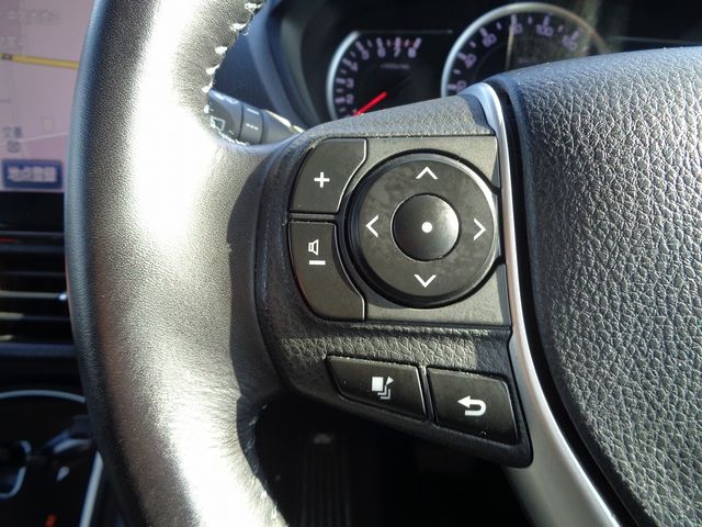 Toyota VOXY 2016-03 196131-20