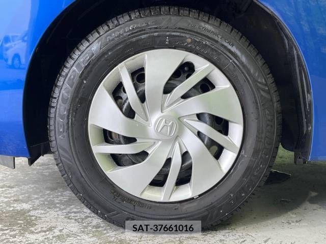 Honda FIT 2013-11 303797-8