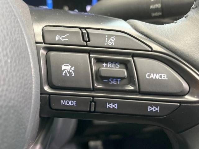 Toyota YARIS CROSS 2023-01 23521-4