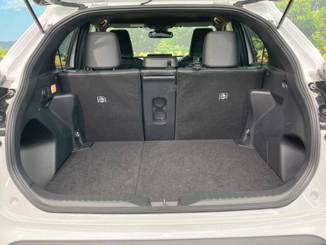 Toyota YARIS CROSS 2023-01 23521-11