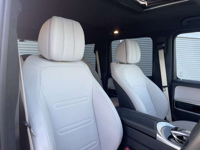 Mercedes Benz G-CLASS 2022-07 24378-16