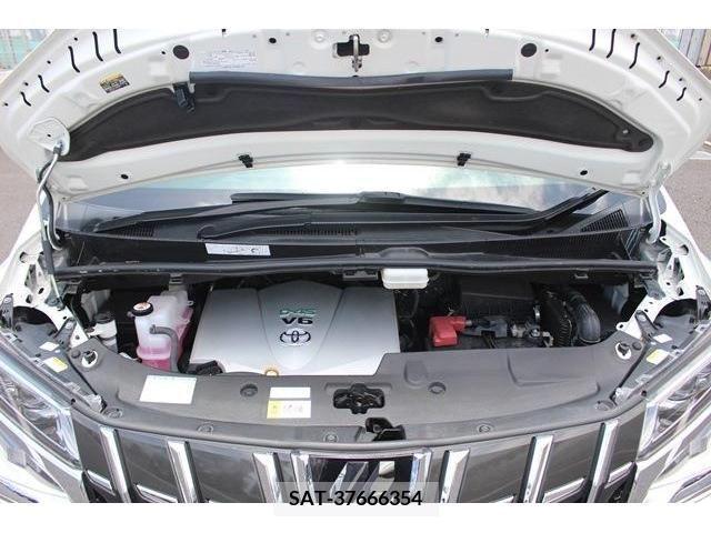 Toyota ALPHARD 2018-04 281076-18