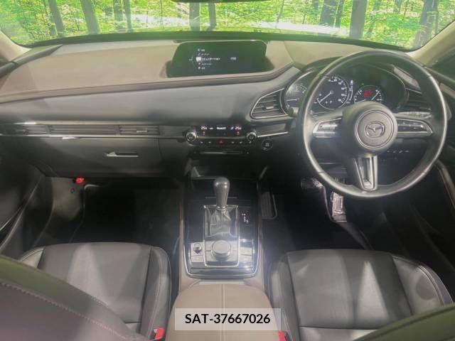 Mazda CX-30 2022-01 266020-1