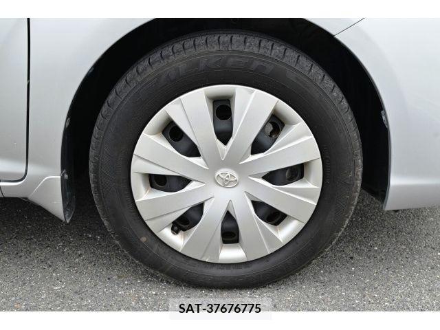 Toyota COROLLA AXIO 2015-04 265818-8