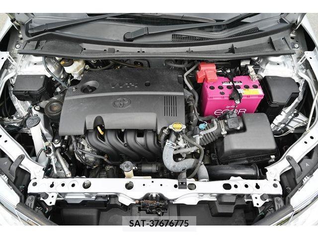 Toyota COROLLA AXIO 2015-04 265818-9