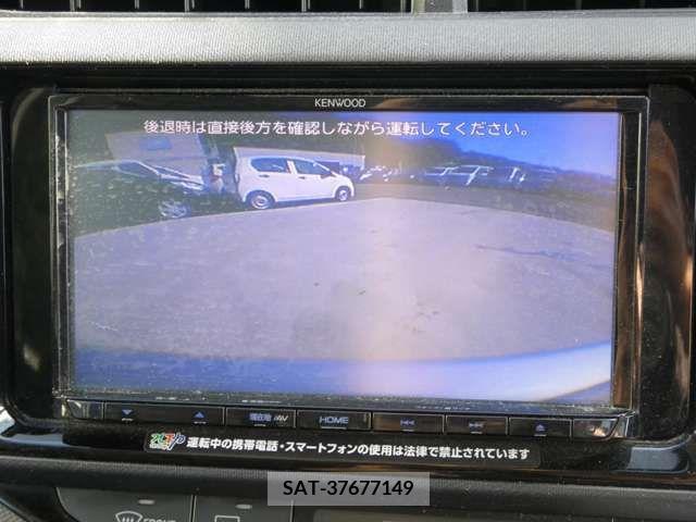 Toyota AQUA 2017-03 314284-12