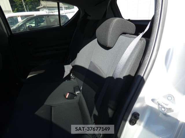 Toyota AQUA 2017-03 314284-7