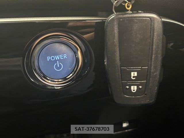 Toyota PRIUS 2016-12 366590-10