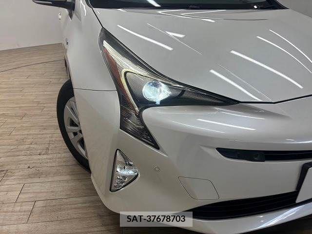 Toyota PRIUS 2016-12 366590-19
