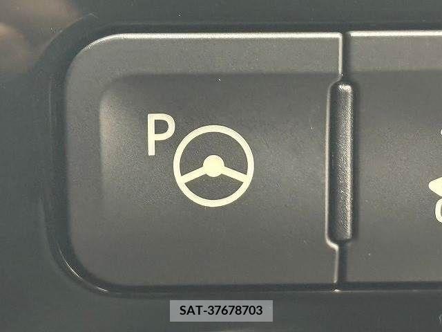 Toyota PRIUS 2016-12 366590-7