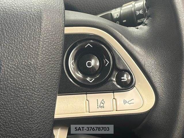 Toyota PRIUS 2016-12 366590-6