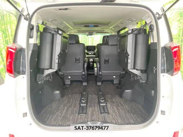 Toyota ALPHARD 2021-09 348647-11