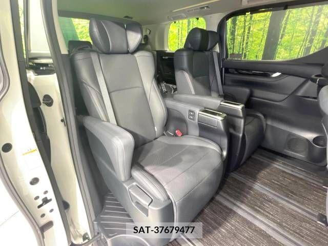 Toyota ALPHARD 2021-09 348647-9