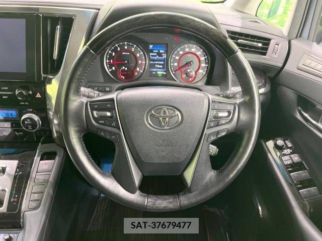 Toyota ALPHARD 2021-09 348647-12