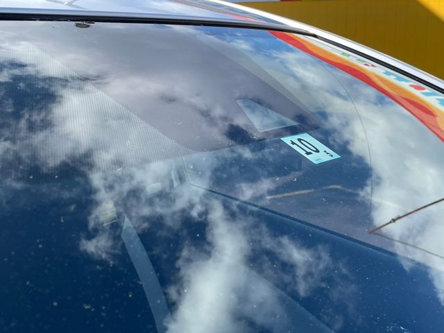 Nissan NOTE 2018-10 183327-29