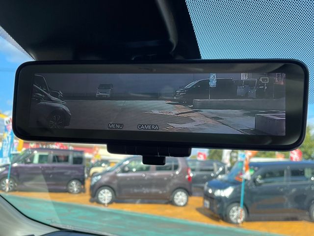 Nissan NOTE 2018-10 183327-26