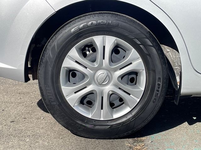 Nissan NOTE 2018-10 183327-10