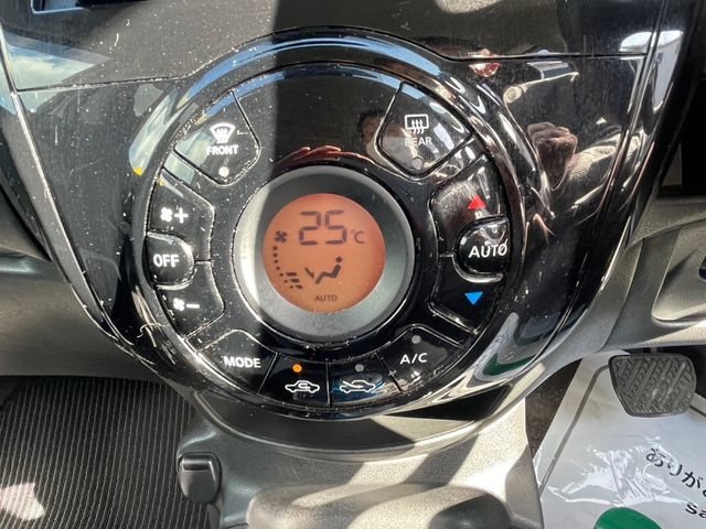 Nissan NOTE 2018-10 183327-14