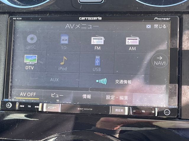 Nissan NOTE 2018-10 183327-16
