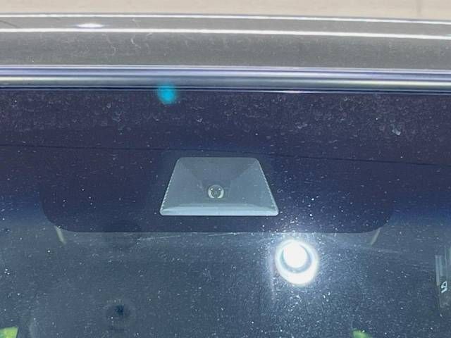 Honda N BOX CUSTOM 2018-10 188523-2