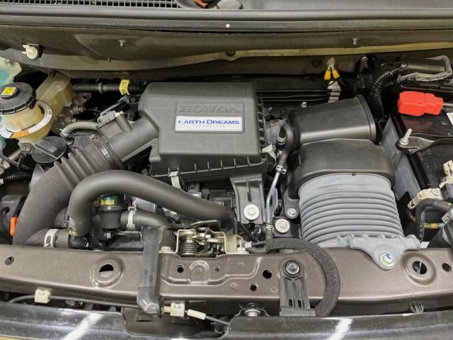 Honda N BOX CUSTOM 2018-10 188523-18