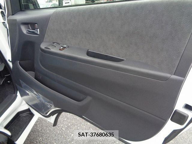 Toyota HIACE WAGON 2024-07 376782-14