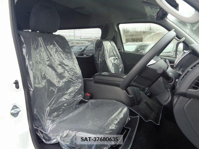 Toyota HIACE WAGON 2024-07 376782-3
