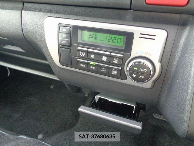 Toyota HIACE WAGON 2024-07 376782-12