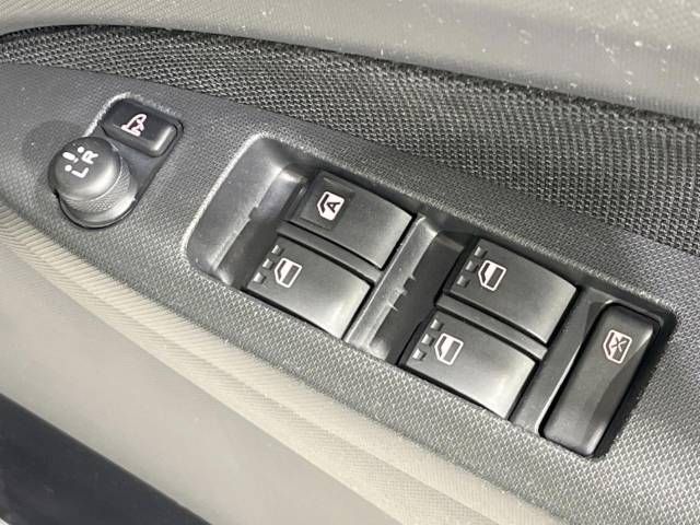 Daihatsu MOVE CUSTOM 2013-10 191681-6