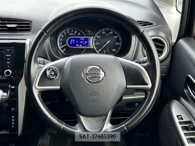 Nissan DAYZ 2014-01 390302-13
