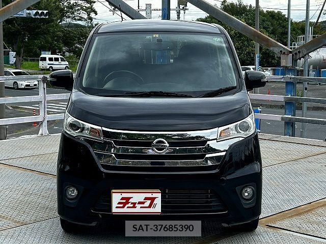 Nissan DAYZ 2014-01 390302-16