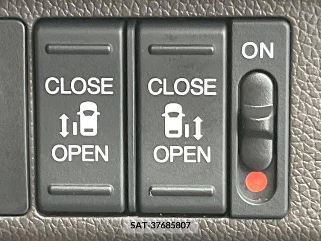 Honda FREED 2021-05 385234-3