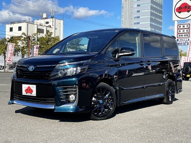 Toyota VOXY 2014-07 183487-0