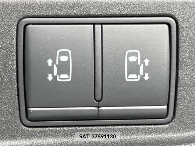 Nissan SERENA 2018-09 348690-5