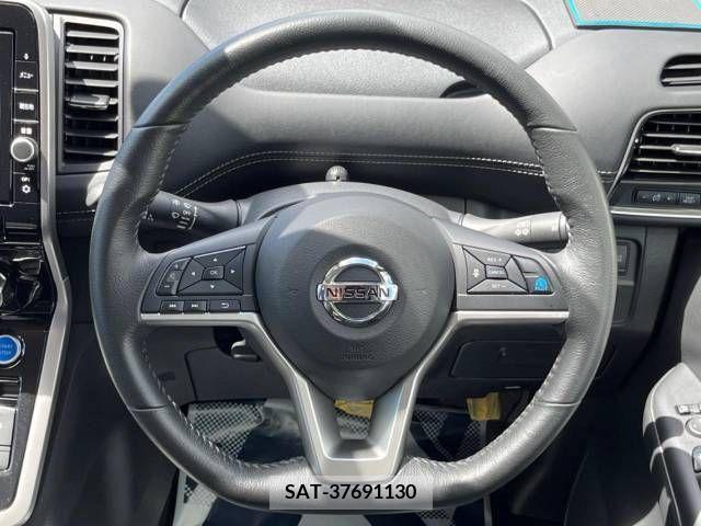Nissan SERENA 2018-09 348690-15