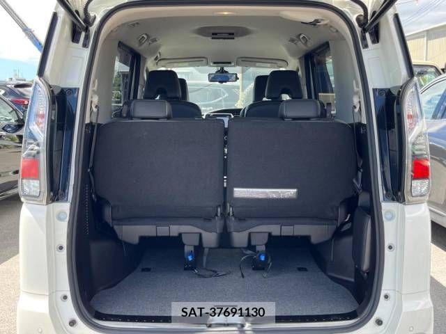 Nissan SERENA 2018-09 348690-14