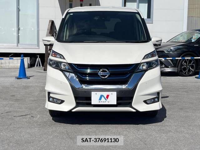 Nissan SERENA 2018-09 348690-18